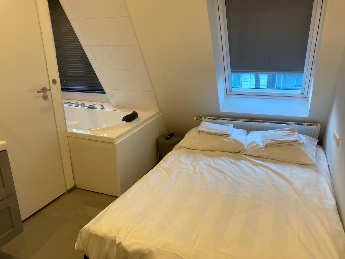 Hotel-Chao Nl 24 Hours Open Utrecht Dış mekan fotoğraf