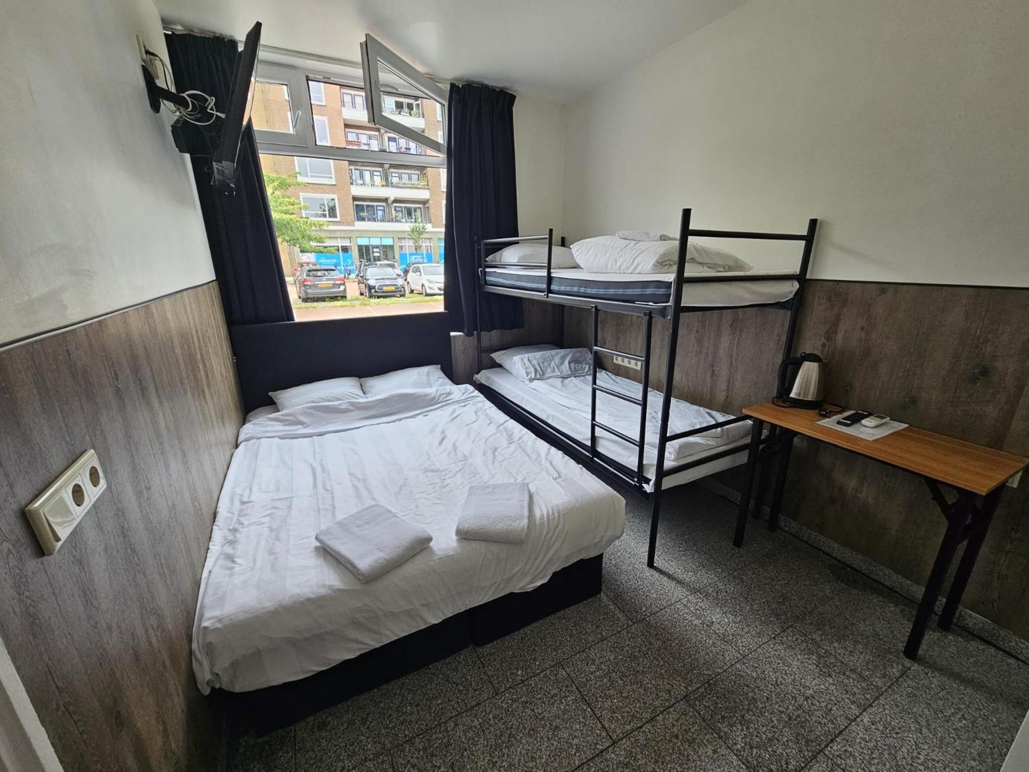 Hotel-Chao Nl 24 Hours Open Utrecht Dış mekan fotoğraf